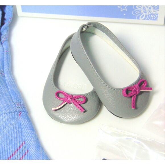 American Girl SWEET SCHOOL DRESS Outfit Doll Clothes Barrette Socks Shoes Box - Picture 5 of 9